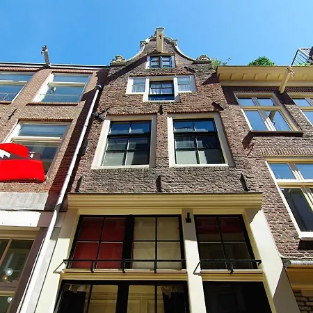 Cosy Apartment Right In The City Center With Airco!-3